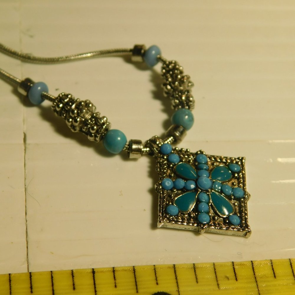 NECKLACE - Picture 8 of 8
